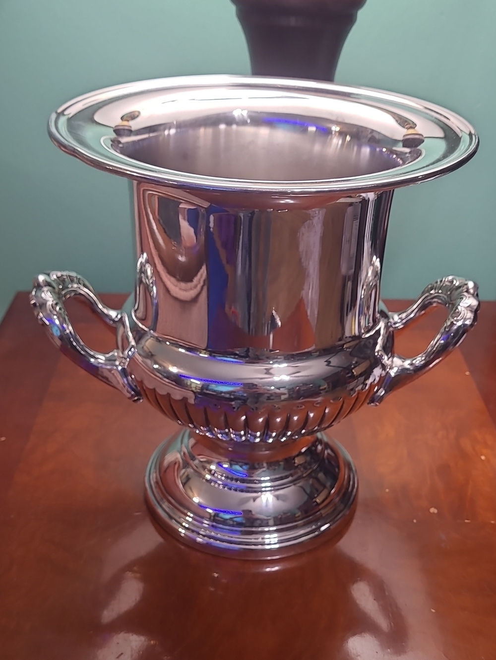 Vintage Leonard Silver Plated Trophy Wine Cooler / Champange Ice Bucket